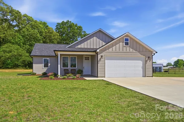 $359,900 | 27636 Taylor Lane, Albemarle, NC 28001