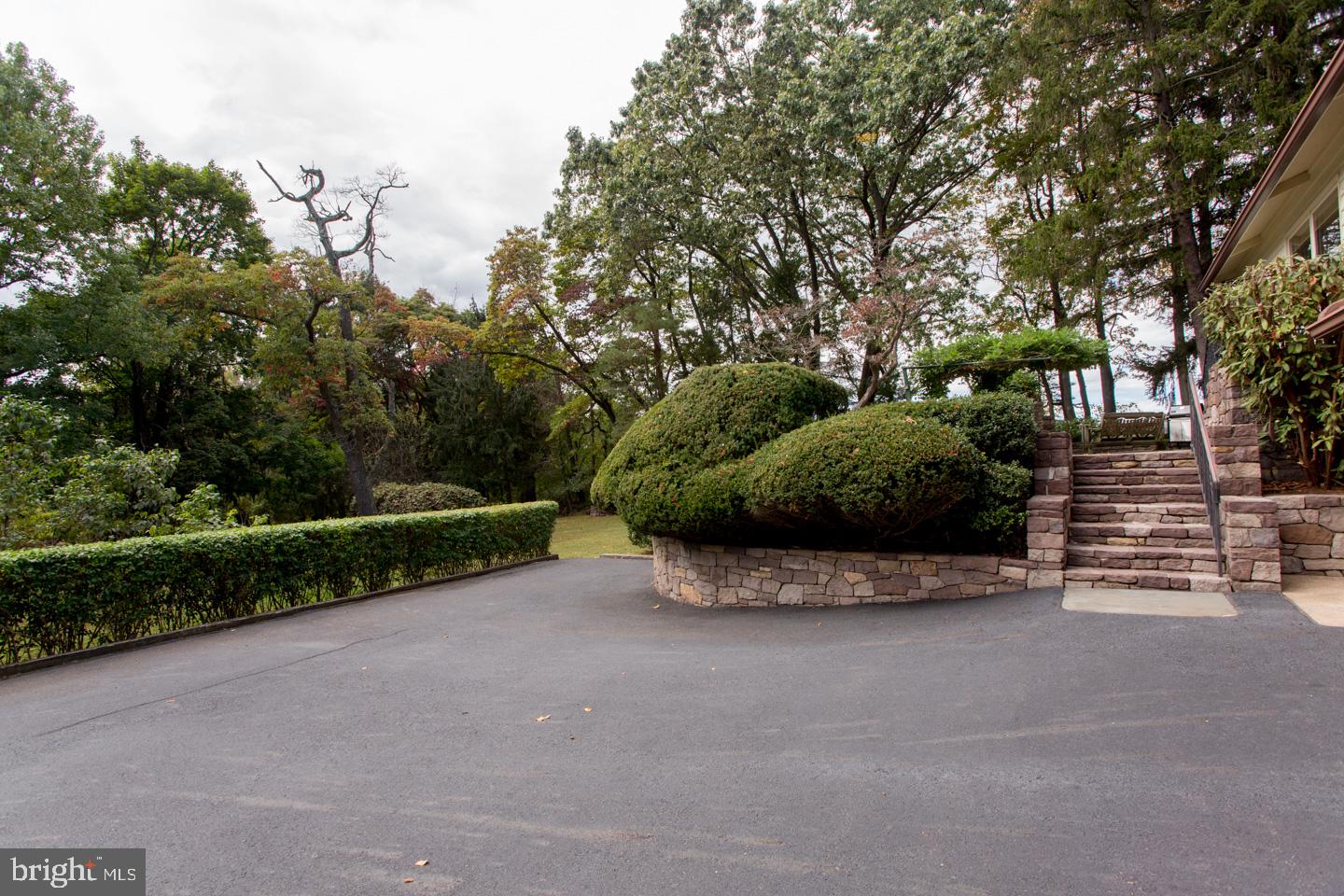 3175 North Sugan Road New Hope, PA 18938 - Photo 15 of 70