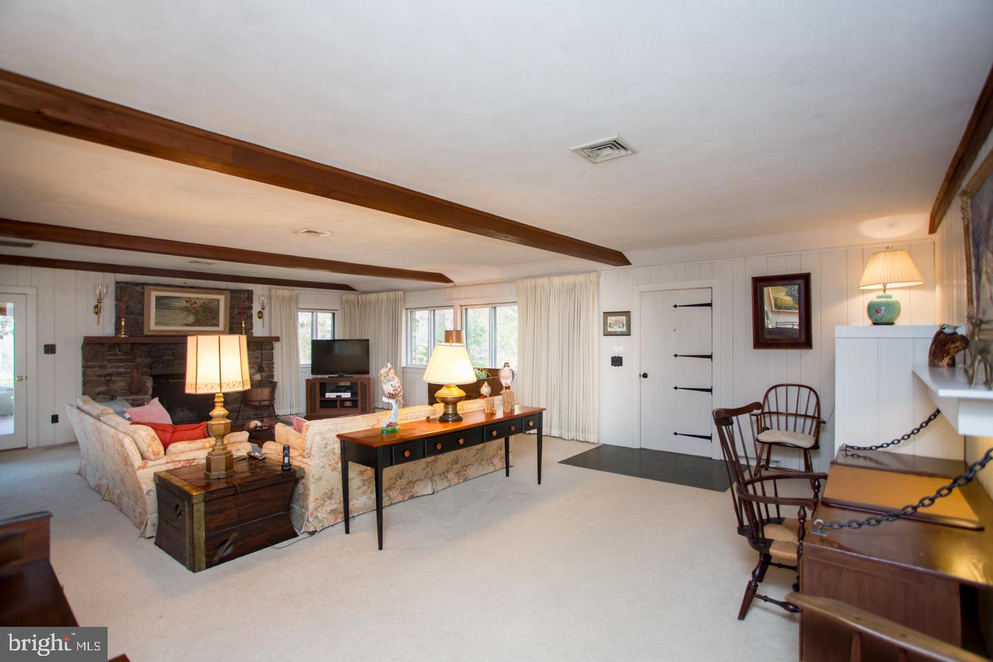 3175 North Sugan Road New Hope, PA 18938 - Photo 42 of 70 Living room