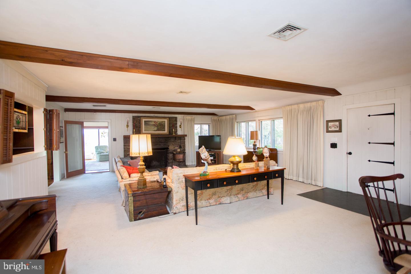 3175 North Sugan Road New Hope, PA 18938 - Photo 45 of 70 Living room