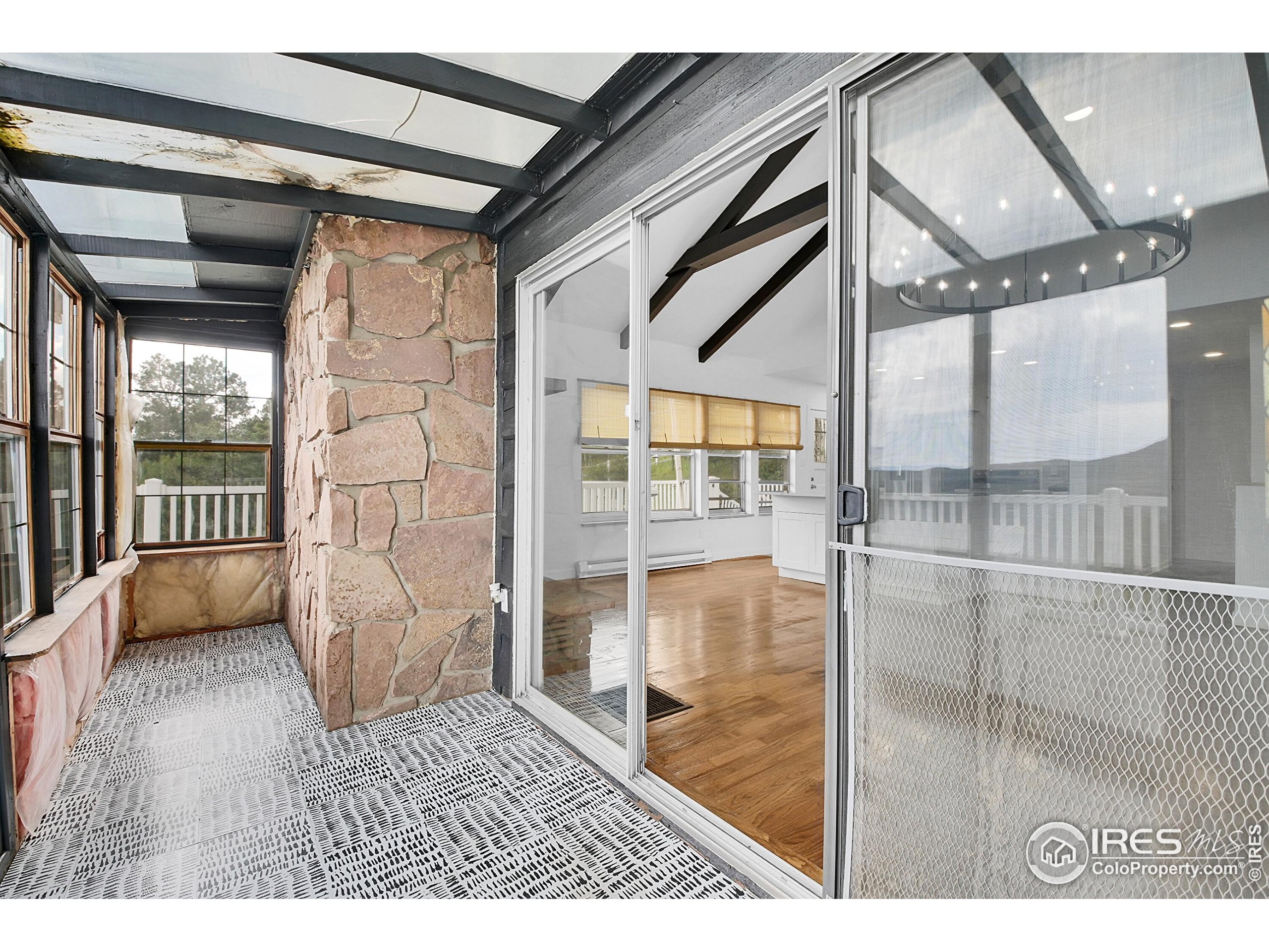 24927 Agate Avenue Conifer, CO 80433 - Photo 27 of 33 a view of an entryway