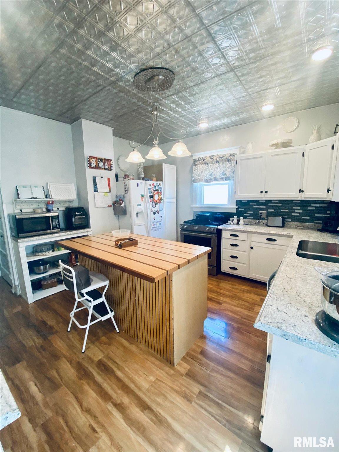 312 South Adelia Street Springfield, IL 62704 - Photo 13 of 16 Gallery Image 13