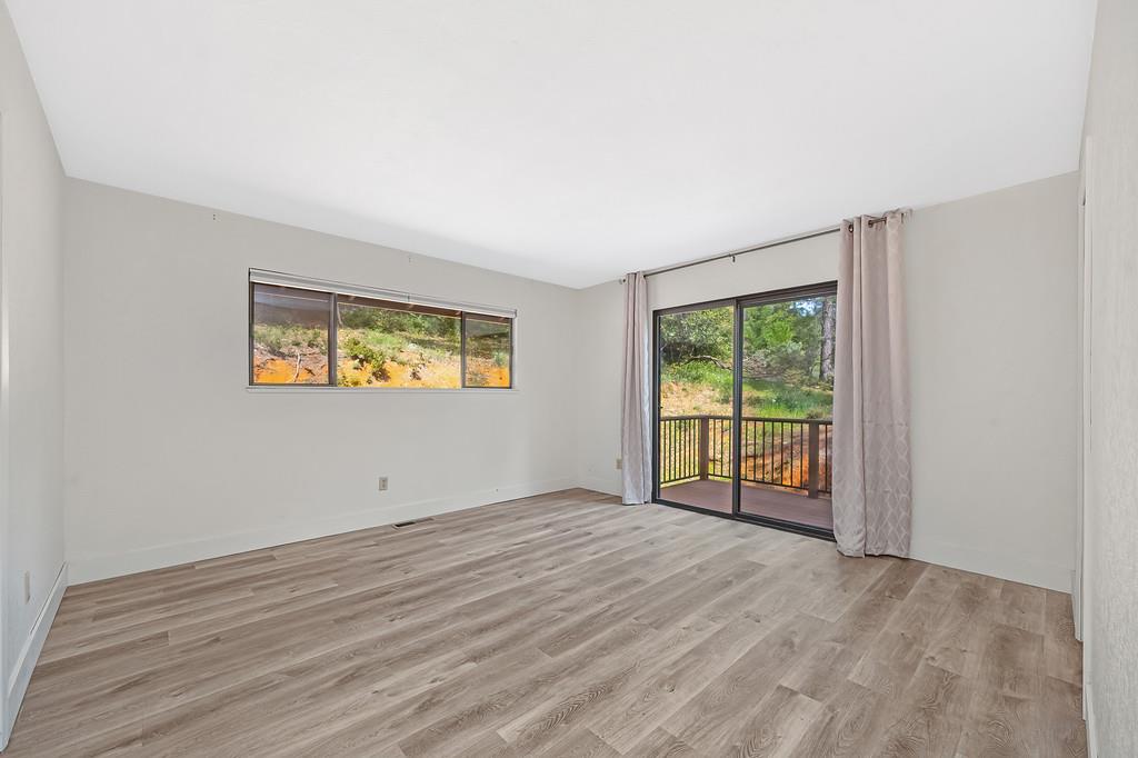 15358 Sky Pines Road Grass Valley, CA 95949 - Photo 15 of 37 Primary Suite with Deck
