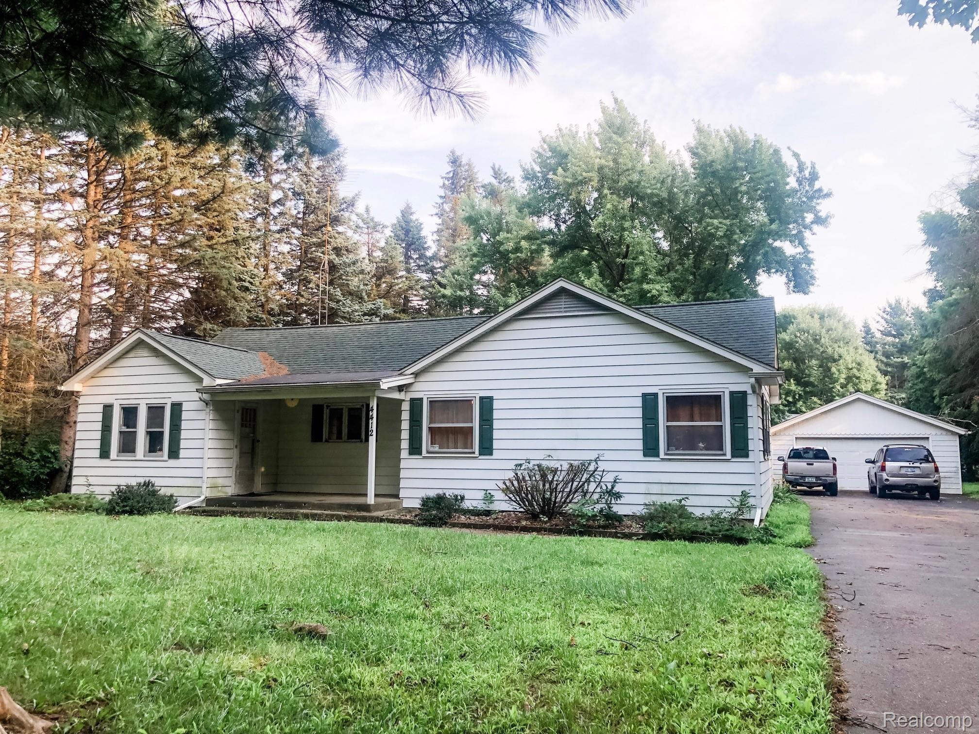 4412 Mt. Morris Front