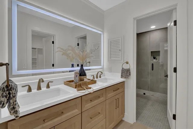 $1,289,000 | 2713 Cascade Drive, Austin, TX 78757