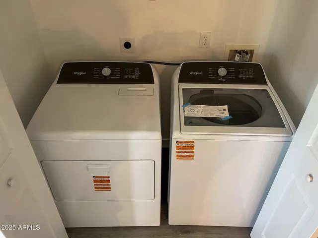 a close up view of washer and dryer
