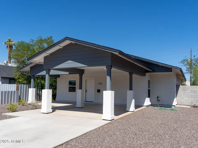 a picture of a bathroom with a sink