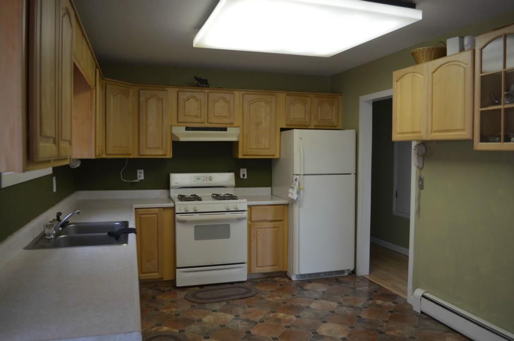 124 Lindsey Road Newburgh, ME 04444 - Photo 9 of 30 Photo