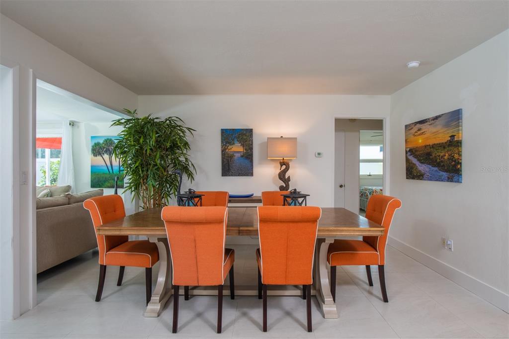 8302 Midnight Pass Road Sarasota, FL 34242 - Photo 13 of 71