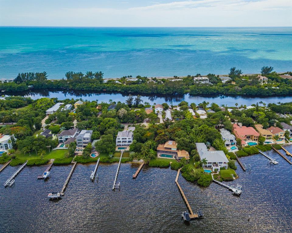 8302 Midnight Pass Road Sarasota, FL 34242 - Photo 4 of 71