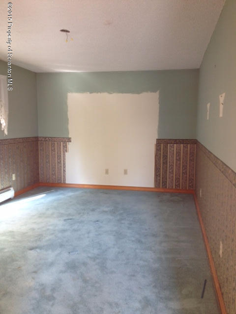439 Raymondskill Road Milford, PA 18337 - Photo 13 of 24 Gallery Image 13