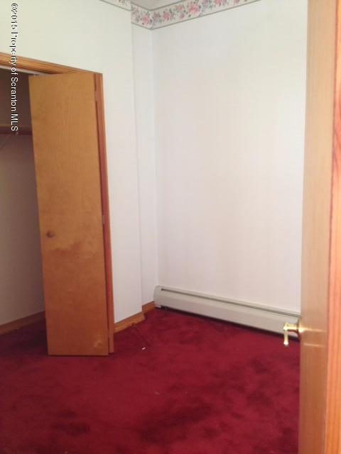 439 Raymondskill Road Milford, PA 18337 - Photo 23 of 24 Gallery Image 23