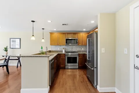 $568,000 | 70 Great Road, Unit G, Bedford, MA 01730