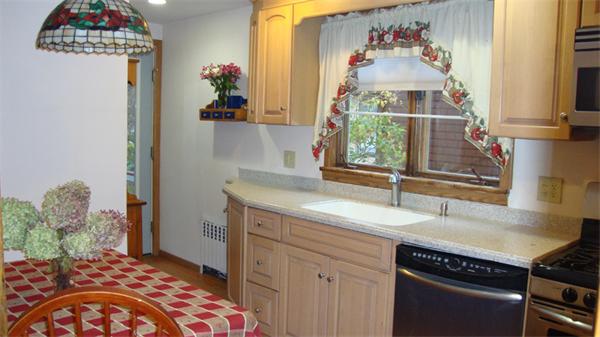 17 Carle Road Quincy, MA 02170 - Photo 10 of 30 Gallery Image 10