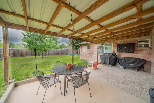 $255,000 | 3546 Acorn Springs Lane, Spring, TX 77389