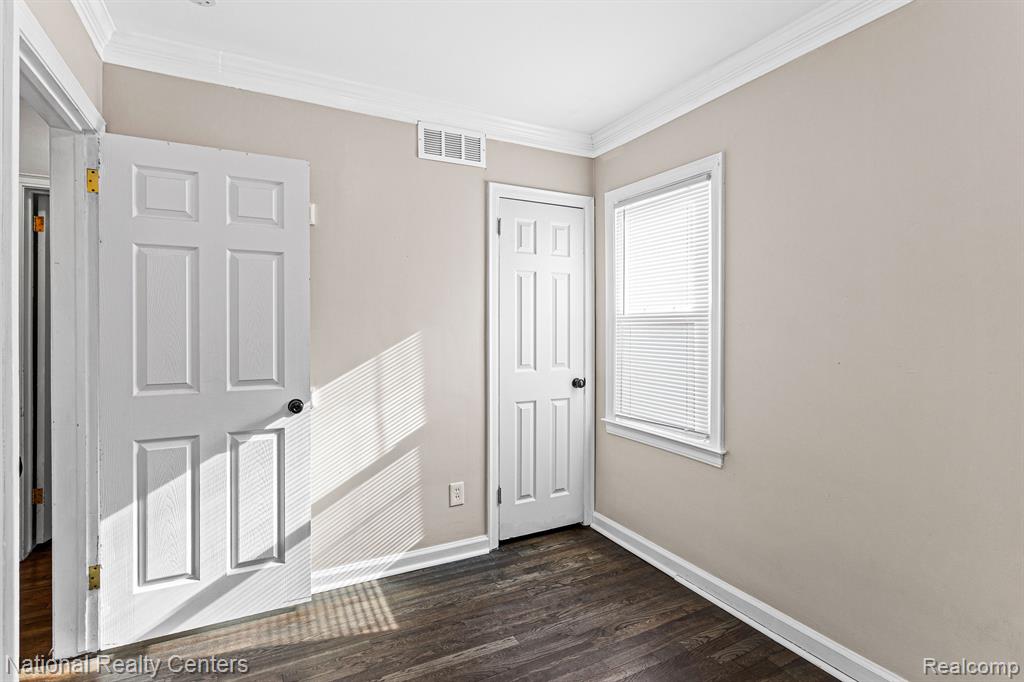 28871 Five Mile Road Livonia, MI 48154 - Photo 19 of 46 Gallery Image 19