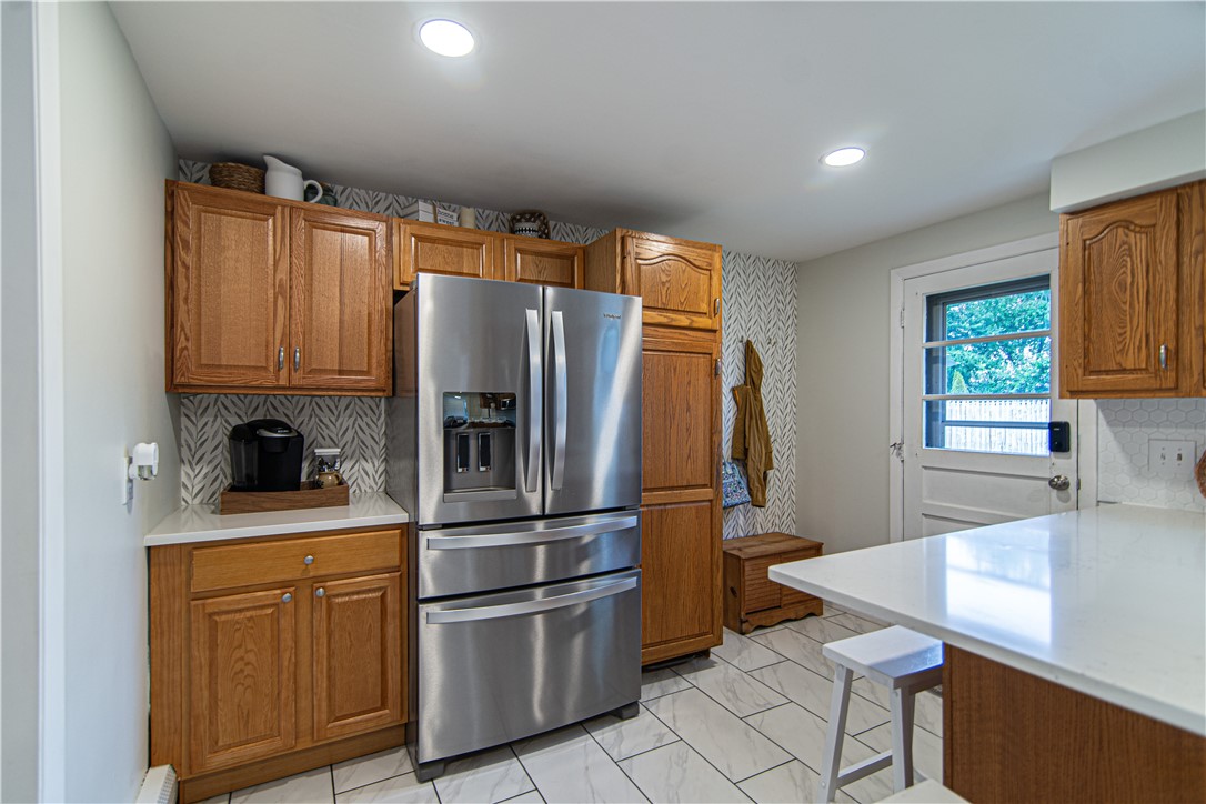 40 Milburn Road East Providence, RI 02914 - Photo 11 of 50 Gallery Image 11