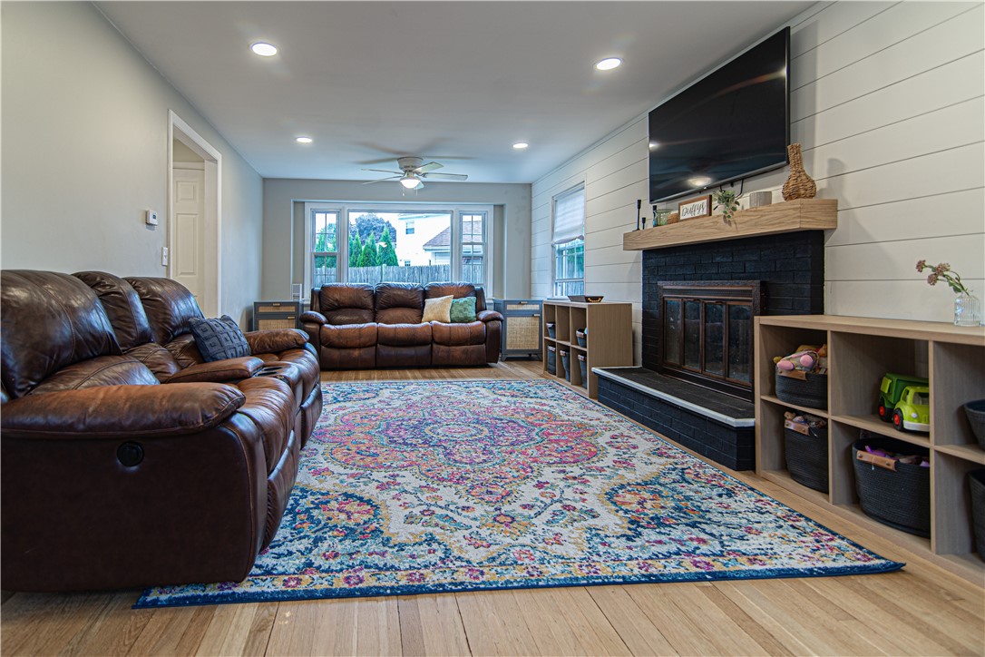 40 Milburn Road East Providence, RI 02914 - Photo 5 of 50 Gallery Image 5
