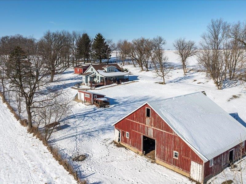 9257 North Veta Grande Road Scales Mound, IL 61075 - Photo 2 of 50