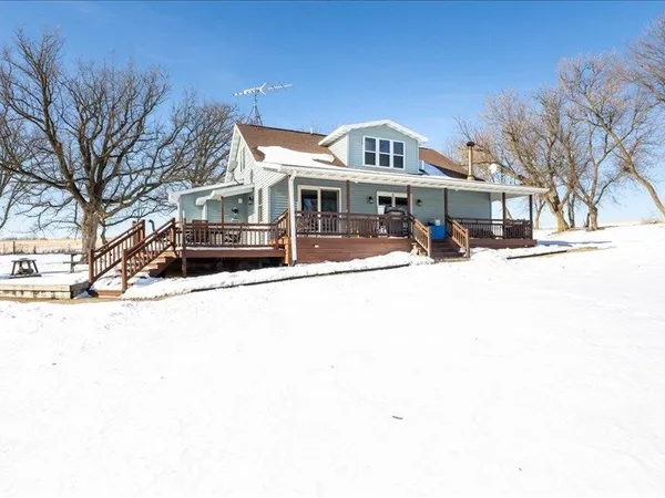 $400,000 | 9257 North Veta Grande Road, Scales Mound, IL 61075