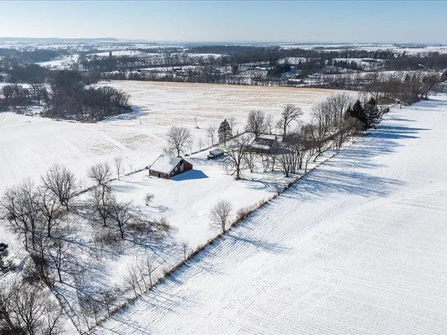 a view of a yard and lake view