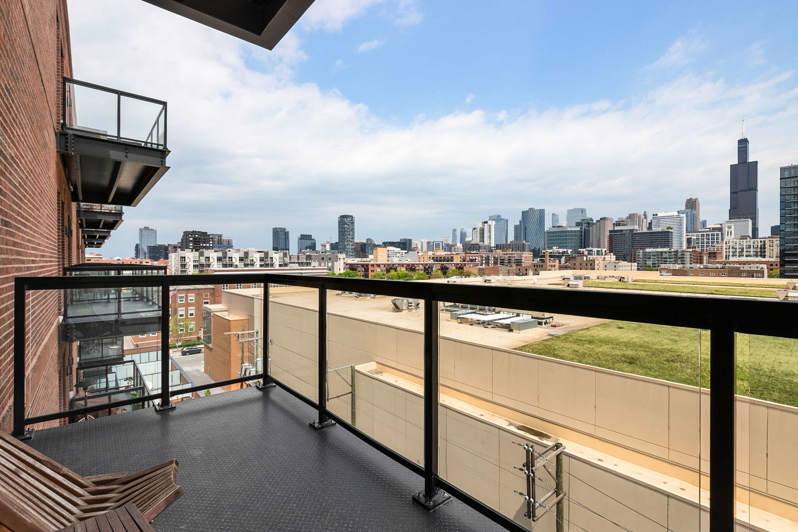 323 South Racine Avenue, Unit 6C Chicago, IL 60607 - Photo 26 of 41 Gallery Image 26