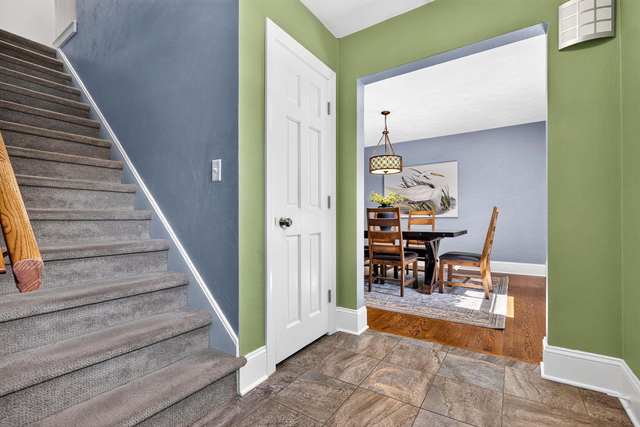 1146 East Pacific Street Appleton, WI 54911 - Photo 10 of 55