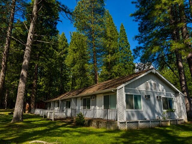 590 Airport Road Trinity Center, CA 96091 - Photo 4 of 37