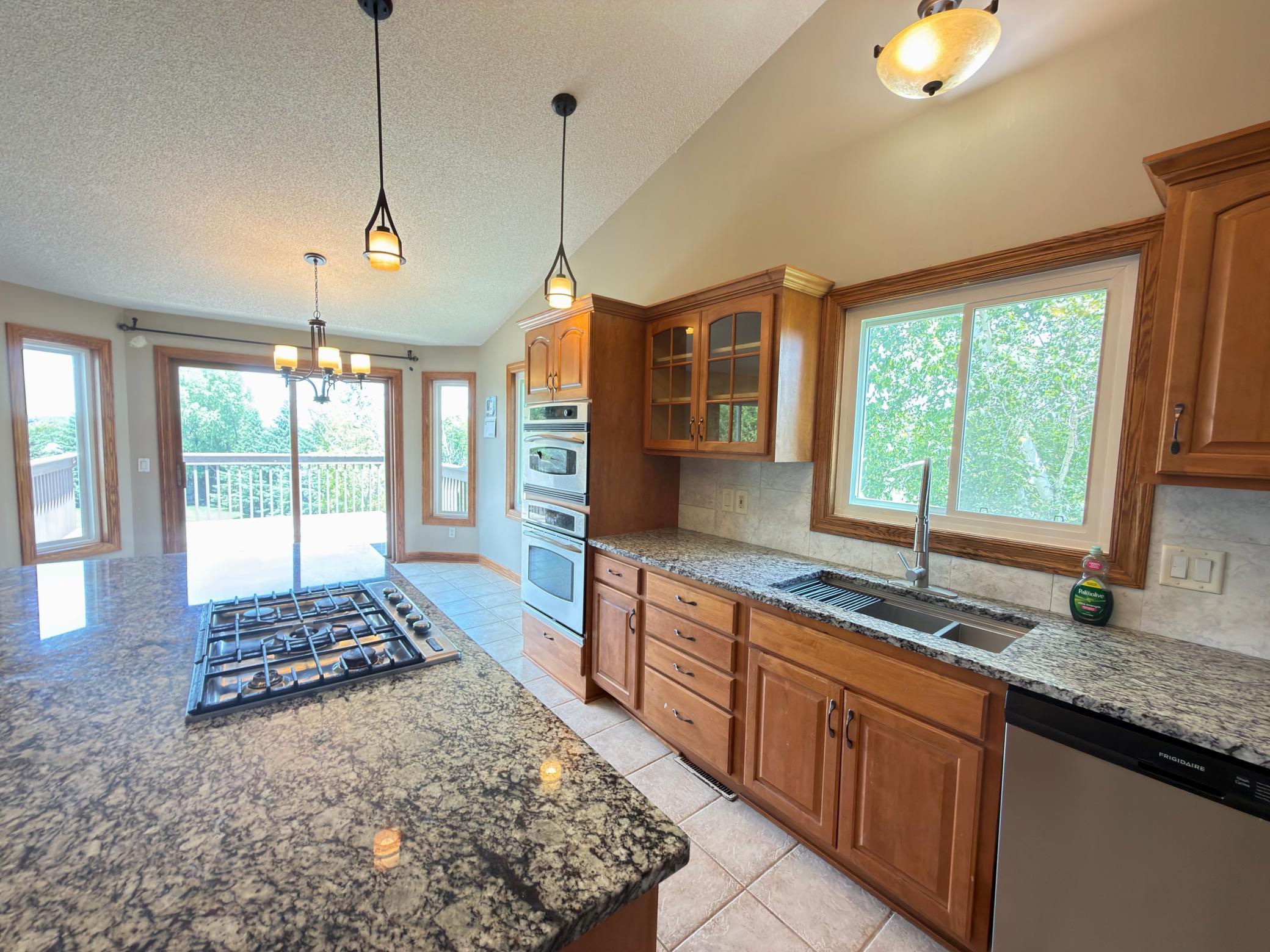1103 Southern Hills Lane Southwest Rochester, MN 55902 - Photo 6 of 28
