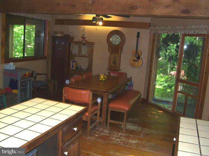 335 Potomac Run Road Fredericksburg, VA 22405 - Photo 14 of 29 Kitchen