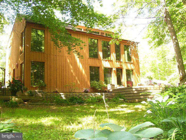 335 Potomac Run Road Fredericksburg, VA 22405 - Photo 3 of 29 Exterior (Front)