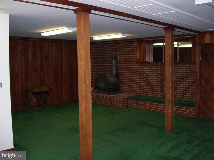 335 Potomac Run Road Fredericksburg, VA 22405 - Photo 24 of 29 Family Room