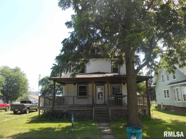 $52,000 | 412 Washington Street, La Rose, IL 61541