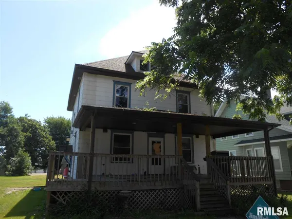 $52,000 | 412 Washington Street, La Rose, IL 61541
