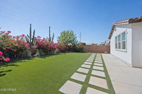 $585,000 | 20931 East Cattle Drive, Queen Creek, AZ 85142