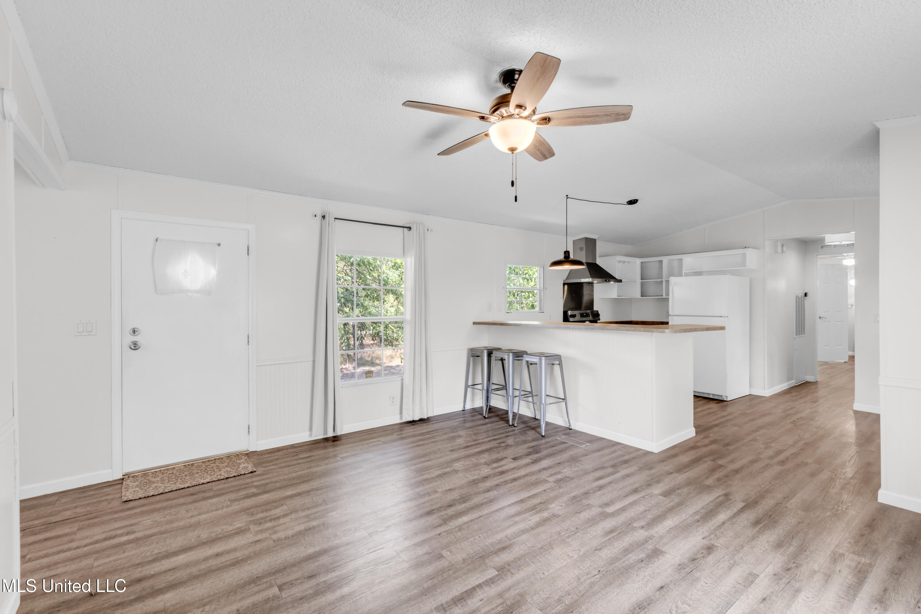 24374 Boweevil Road Saucier, MS 39574 - Photo 7 of 43 24374BoweevilleRd-4