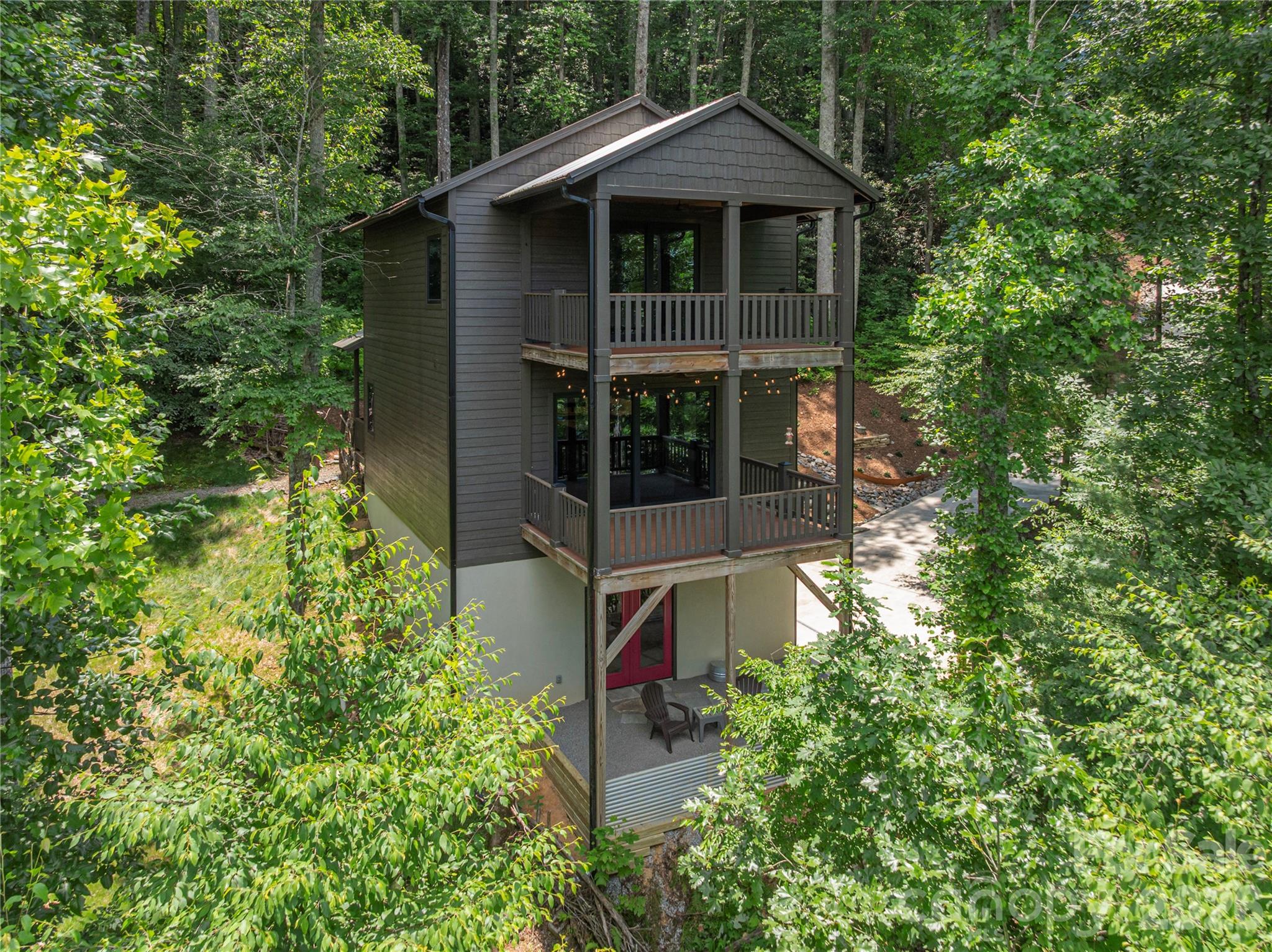 30 Garren View Drive Fairview, NC 28730 - Photo 3 of 35