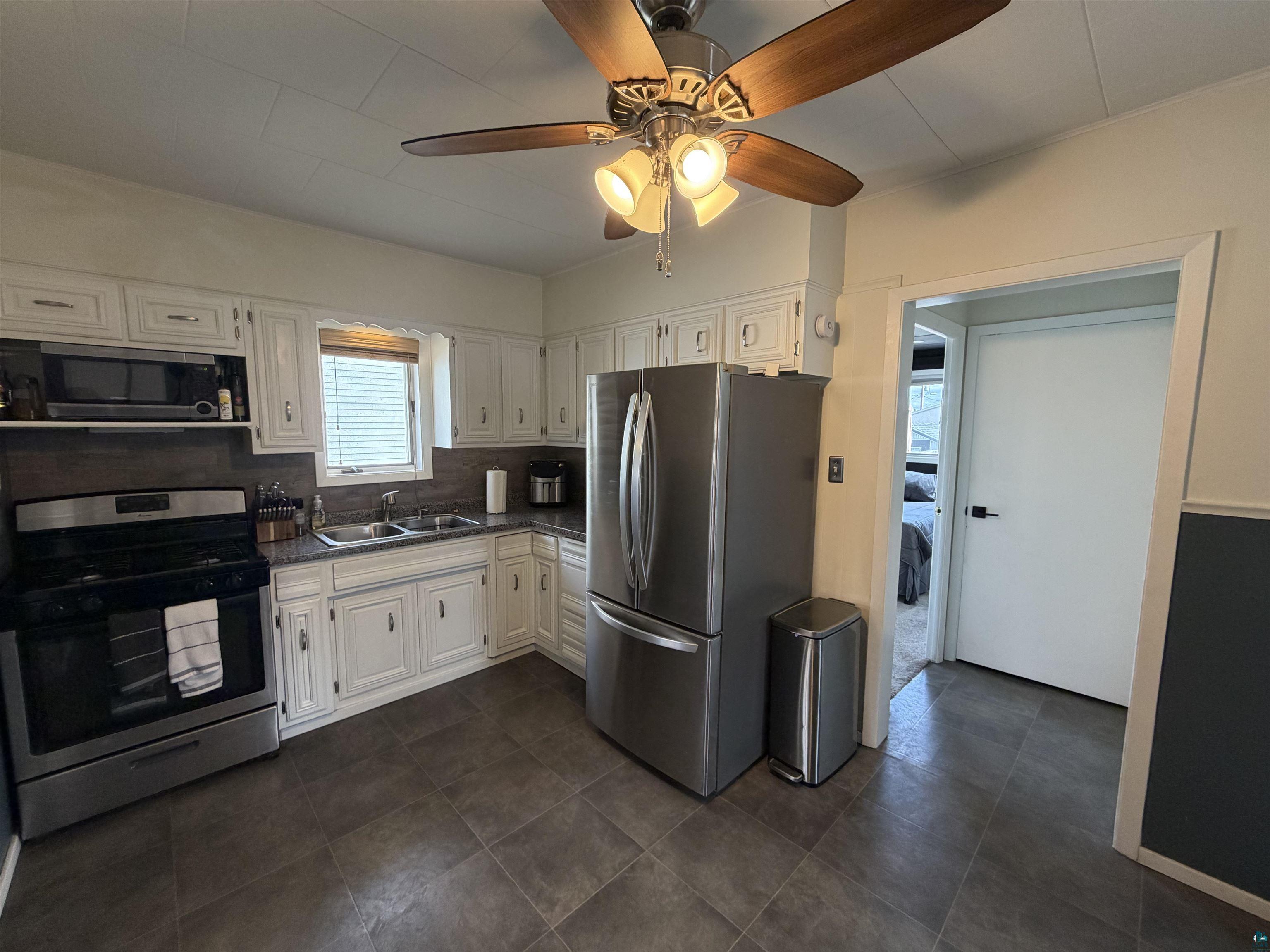 314 7th Street Proctor, MN 55810 - Photo 9 of 36