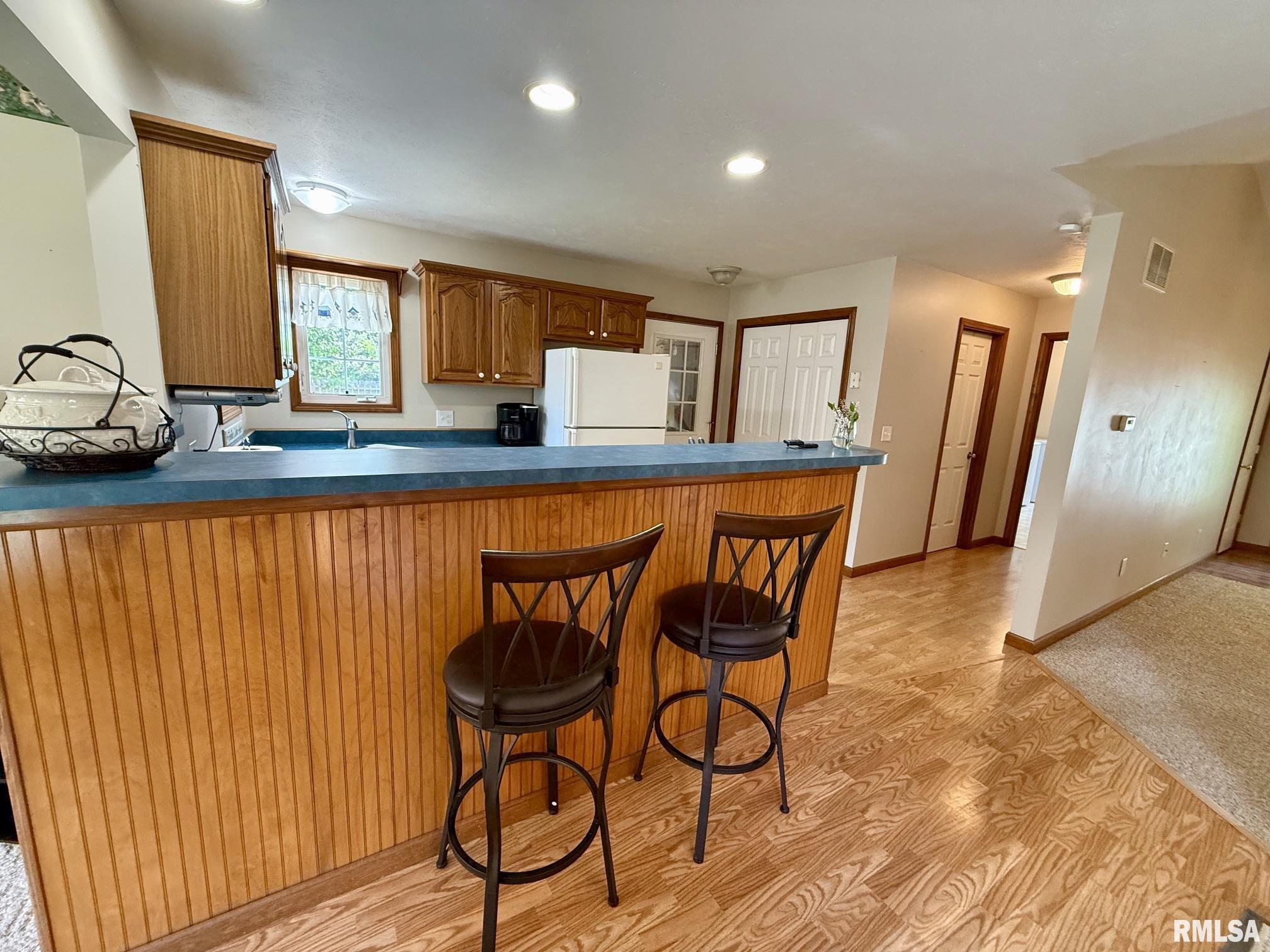604 North Main Street Athens, IL 62613 - Photo 12 of 31 Gallery Image 12