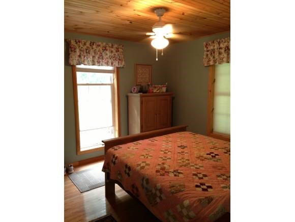 64 Hemlock Hill Road Wardsboro, VT 05360 - Photo 11 of 15 Gallery Image 11