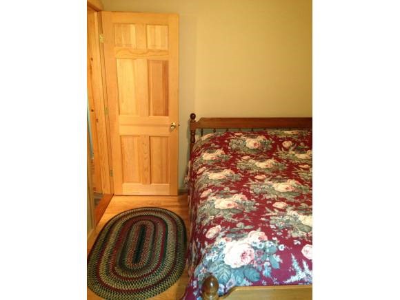 64 Hemlock Hill Road Wardsboro, VT 05360 - Photo 12 of 15 Gallery Image 12
