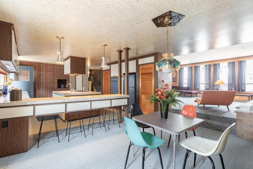 18 Amelia Avenue Winthrop, MA 02152 - Photo 9 of 34 a view of a dining room with furniture