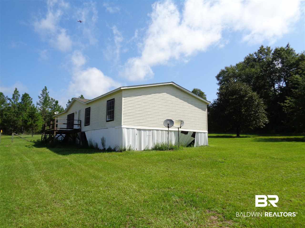 35 Rolling Hill Road East Brewton, AL 36426 - Photo 5 of 33