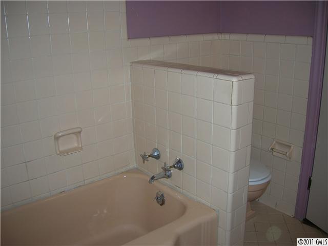 5500 Murrayhill Road Charlotte, NC 28210 - Photo 14 of 16 Gallery Image 14