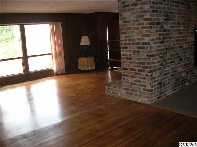 5500 Murrayhill Road Charlotte, NC 28210 - Photo 8 of 16 Gallery Image 8
