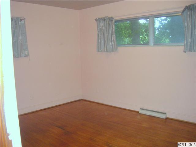 5500 Murrayhill Road Charlotte, NC 28210 - Photo 9 of 16 Gallery Image 9