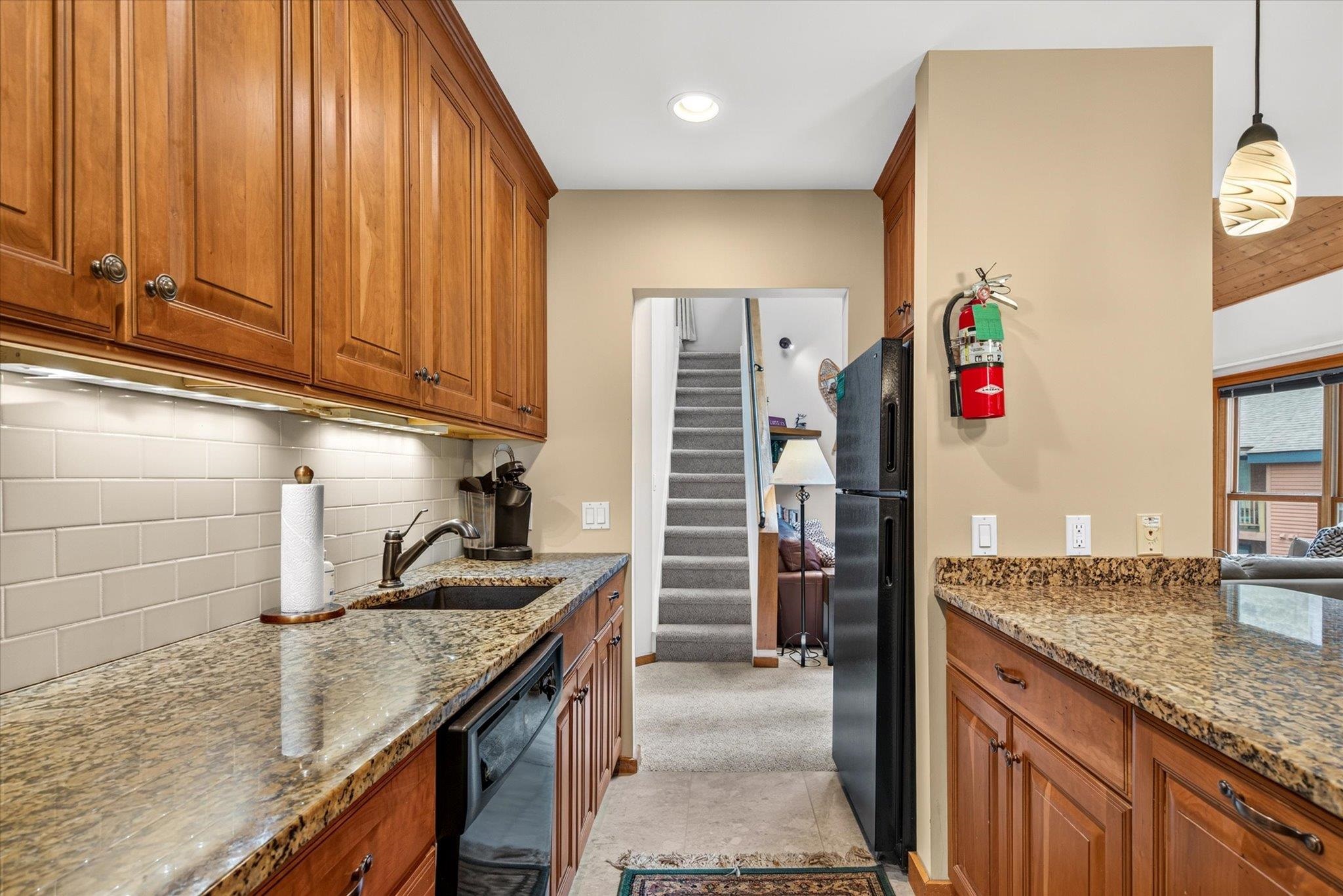 528 East Mountain Road, Unit #62 Killington, VT 05751 - Photo 28 of 56