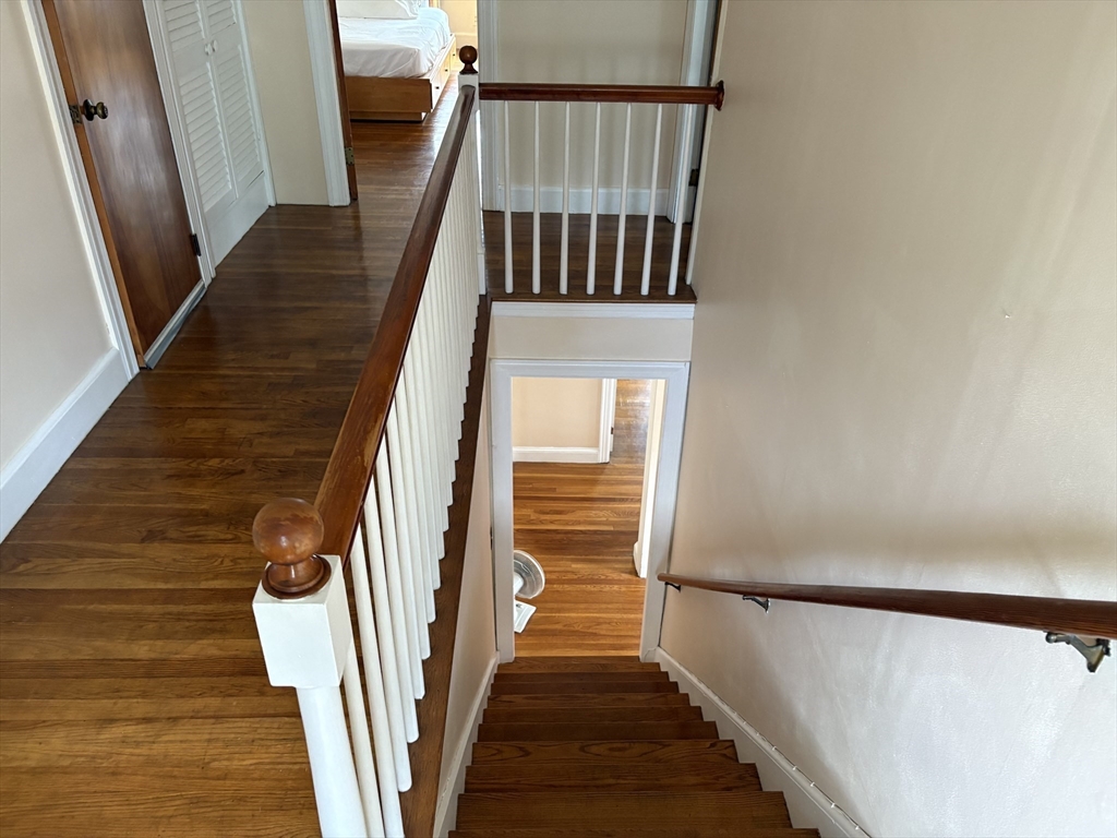 33 Meadowbrook Road Brookline, MA 02467 - Photo 10 of 14