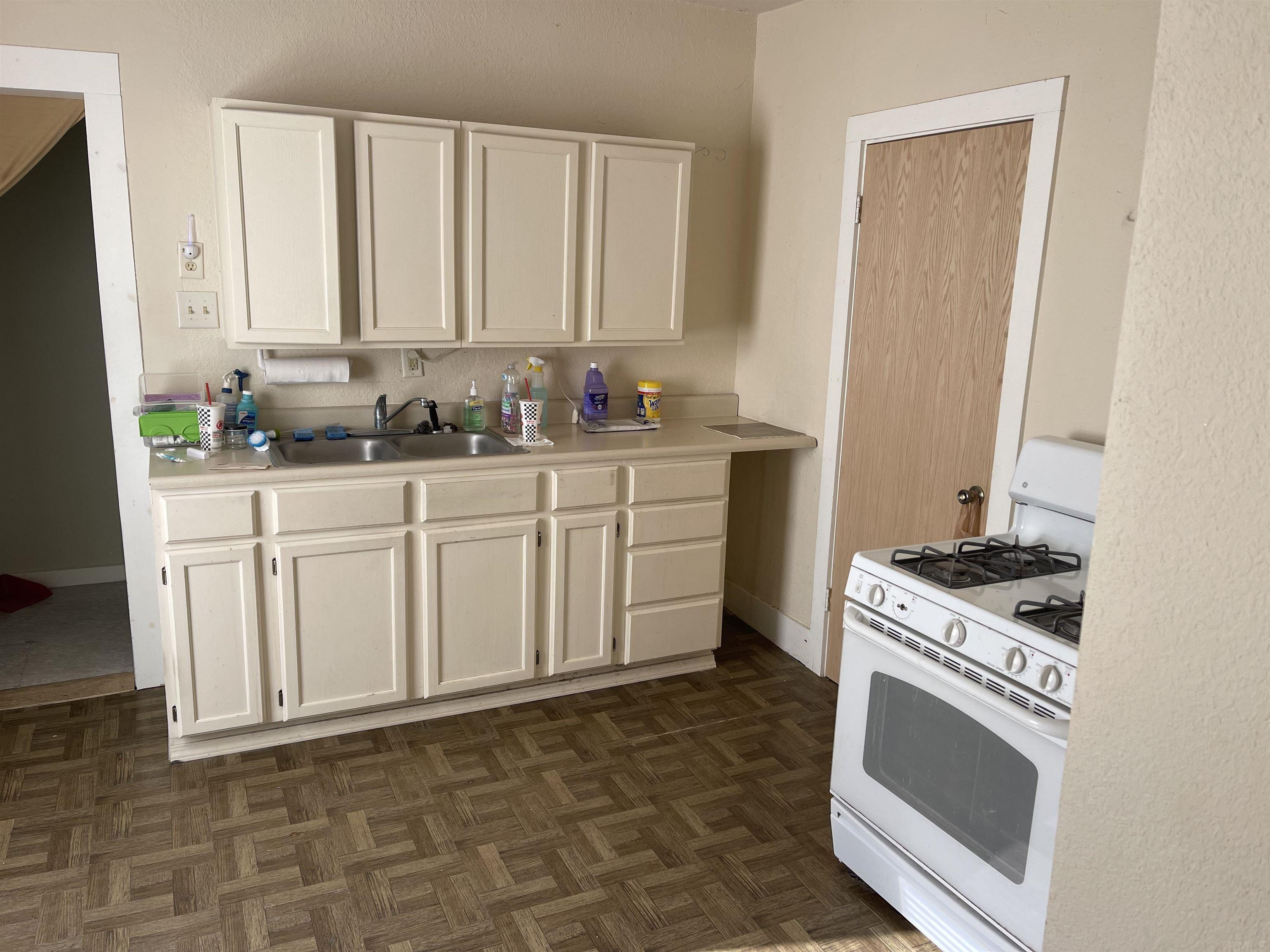 1901 Cherokee Road Fort Wayne, IN 46808 - Photo 7 of 25