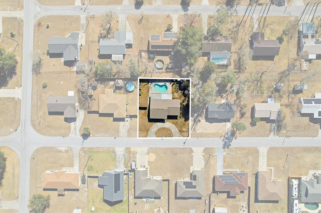 6940 Southeast 52nd Street Ocala, FL 34472 - Photo 41 of 45 a picture of a bathroom with a sink